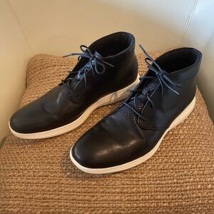 Cole Haan EUC Worn Once Black w/ White Athletic Sole, 9-1/2 M Men’s Lace Up Shoe